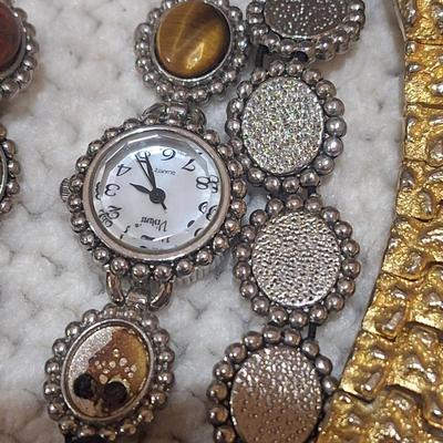 Sale Photo Thumbnail #565: none have working batteries, some may have damage, see all photos.