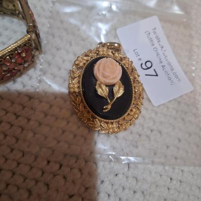 Sale Photo Thumbnail #580: bracelet and pendant