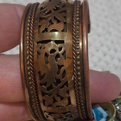 Sale Photo Thumbnail #668: bracelet bundle