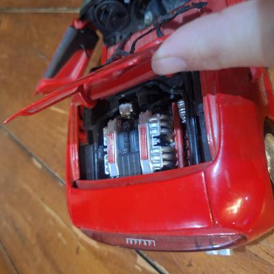 Sale Photo Thumbnail #694: die cast Ferrari