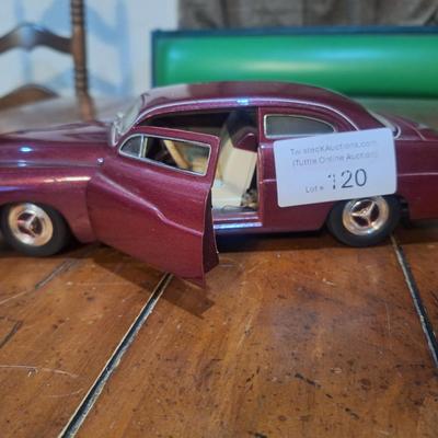 Sale Photo Thumbnail #714: die cast 1951 Mercury