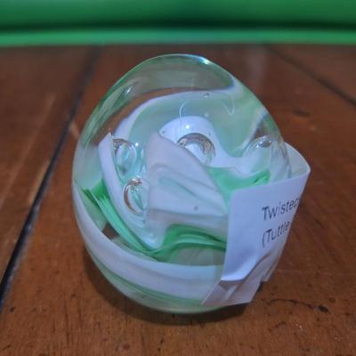 Sale Photo Thumbnail #728: blown glass paperweight, green and white flower