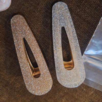 Sale Photo Thumbnail #915: sparkling hair barrettes