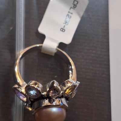 Sale Photo Thumbnail #930: Ring size 8