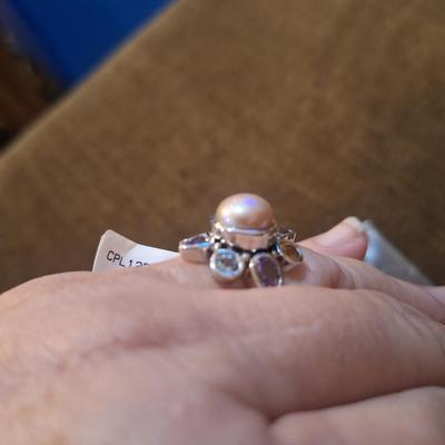 Sale Photo Thumbnail #934: Ring size 8