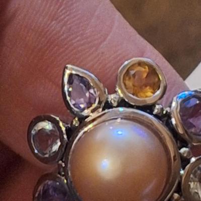 Sale Photo Thumbnail #932: Ring size 8