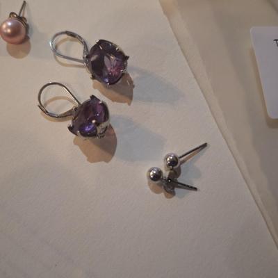 Sale Photo Thumbnail #937: earrings