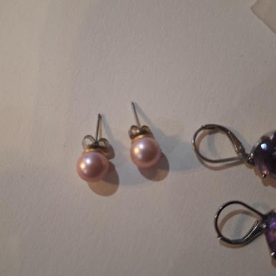 Sale Photo Thumbnail #939: earrings