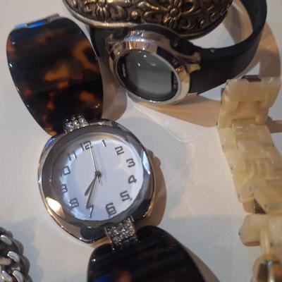 Sale Photo Thumbnail #965: watches and bracelet