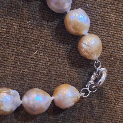 Sale Photo Thumbnail #985: these are large pearls