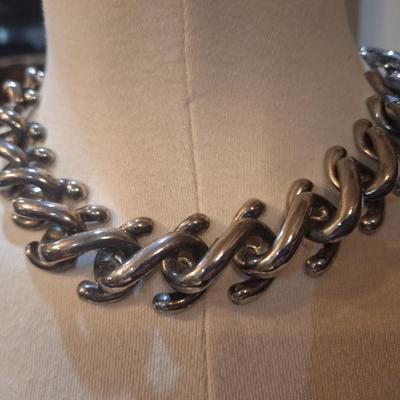 Sale Photo Thumbnail #1039: necklace