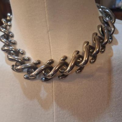 Sale Photo Thumbnail #1037: necklace