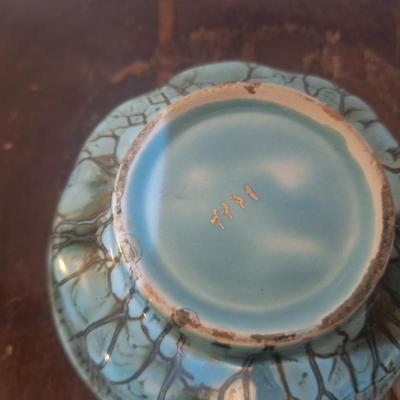 Sale Photo Thumbnail #1100: this is a great gift for a  collector. Or a good find if you're a collector.  See photos for condition