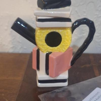 Sale Photo Thumbnail #1104: limited edition collectible