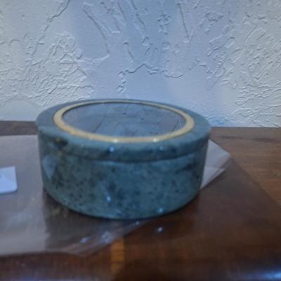 Sale Photo Thumbnail #1114: Stone trinket box with etched glass in lid