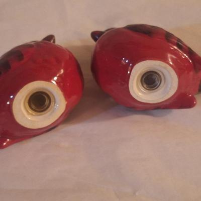 Sale Photo Thumbnail #1125: cardinal salt and pepper shakers