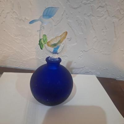 Sale Photo Thumbnail #1143: Vintage frosted cobalt blue satin glass perfume bottle with hummingbird glass stopper