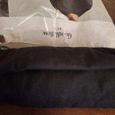 Sale Photo Thumbnail #1161: the package is for 4 but one is missing, package is open