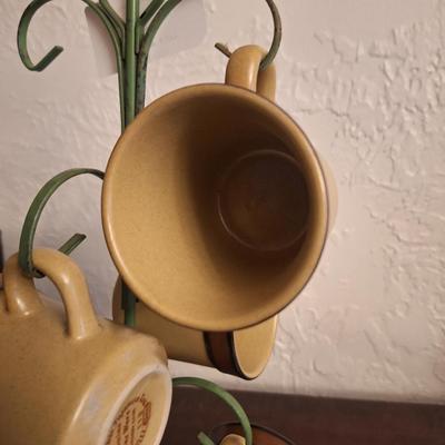 Sale Photo Thumbnail #1173: only 5 cups.