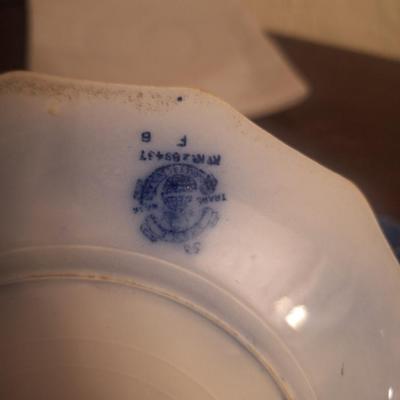 Sale Photo Thumbnail #1189: Argyle pattery by WH Grindley