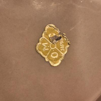 Sale Photo Thumbnail #1198: it's either for sugar or for honey - check other lots, we have a cookie jar also