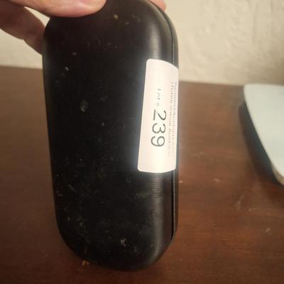 Sale Photo Thumbnail #1227: brand unknown