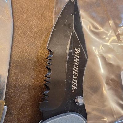 Sale Photo Thumbnail #1309: Two knives