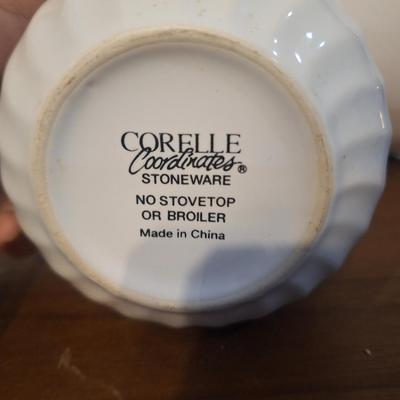 Sale Photo Thumbnail #1333: corning ware sugar bowl