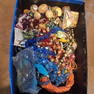 Sale Photo Thumbnail #1347: shoe box is full.  