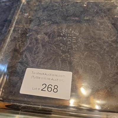 Sale Photo Thumbnail #1378: Pyrex square baker 8 x 8