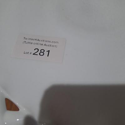 Sale Photo Thumbnail #1433: this is for the stand only, there is no cake cover.