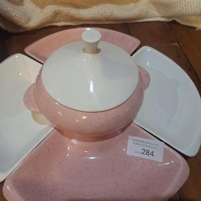 Sale Photo Thumbnail #1457: this is for the center bowl with lid and the 4 side dishes, all are in great shape but a few of the dishes have very small chips on inside corners which are not visible when using set up.