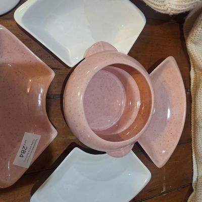 Sale Photo Thumbnail #1455: this is for the center bowl with lid and the 4 side dishes, all are in great shape but a few of the dishes have very small chips on inside corners which are not visible when using set up.