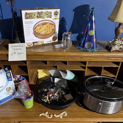 Lot 27: Garage / Rolltop table, train stuff & Some holiday selection