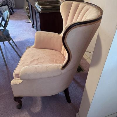 Vintage Pink Butterfly Chair