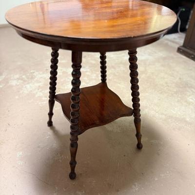 Turned Leg Accent Table