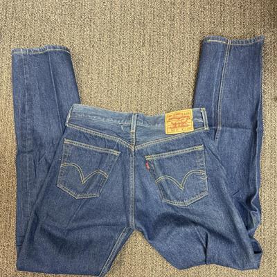 Sale Photo Thumbnail #190: In very good, like new condition, but there is a small light stripe on one leg that I think will go away when washed.5