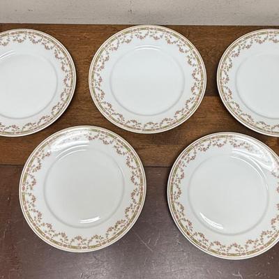 Sale Photo Thumbnail #199: In very good condition.