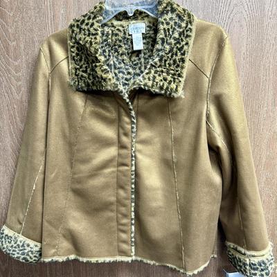 Sale Photo Thumbnail #256: In very good condition.