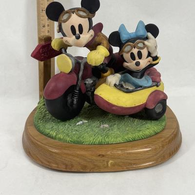 Sale Photo Thumbnail #305: Made in Taiwan. Large and heavy, limited edition #300 of 2500.  Music box crank seems to be frozen, may need adjustment or repair (is accessible from the bottom of the base).  Good display item.