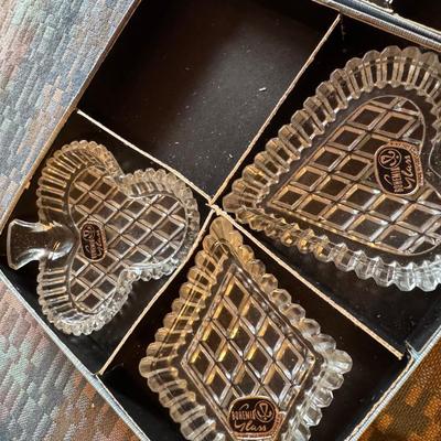 Vintage Tiara Ashtrays Card Suit Sets 14