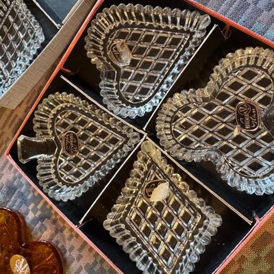 Vintage Tiara Ashtrays Card Suit Sets 14