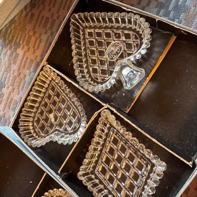 Vintage Tiara Ashtrays Card Suit Sets 14