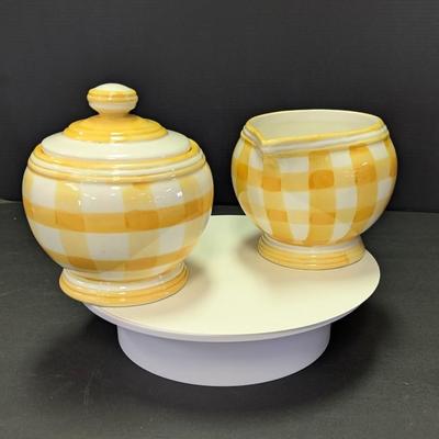 1998 Cracker Barrel Creamer & Sugar Bowl