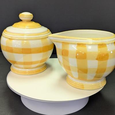 1998 Cracker Barrel Creamer & Sugar Bowl