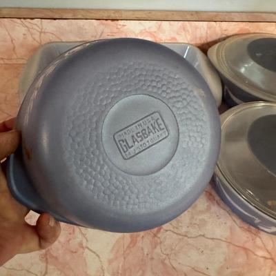 Vintage Glass Bake Amazing Covered Set