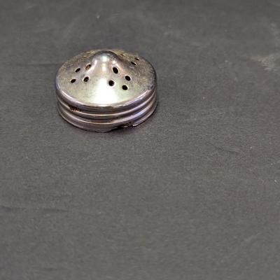 Condiment Set With Silver Rack