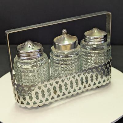 Condiment Set With Silver Rack
