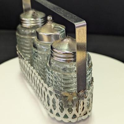 Condiment Set With Silver Rack