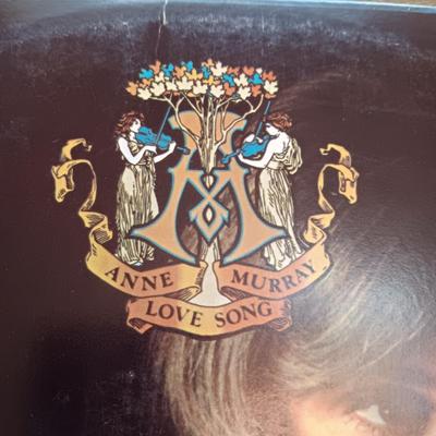 JOHN DENVER, ANNE MURRAY, CARPENTERS & COUNTRY FAVORITES ON VINYL RECORD ALBUMS